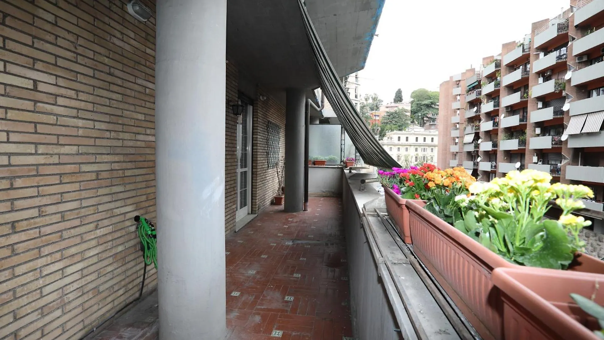 Viale Trastevere Apartment Rome